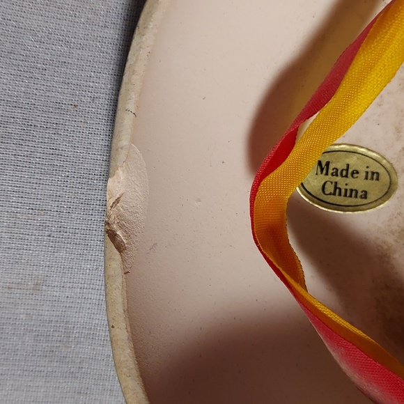 Vintage Hand Painted Carnival Face Masks Ceramic Set of 2 - Picture 4 of 8